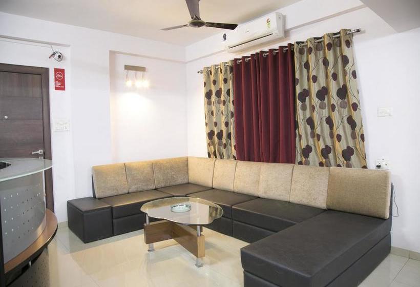 Hotel Oyo Homes Gulmohar 5