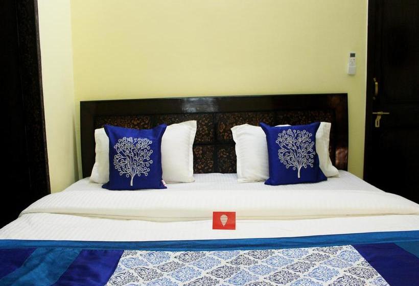 Hotel Oyo Rooms Isbt Graphic Era 15