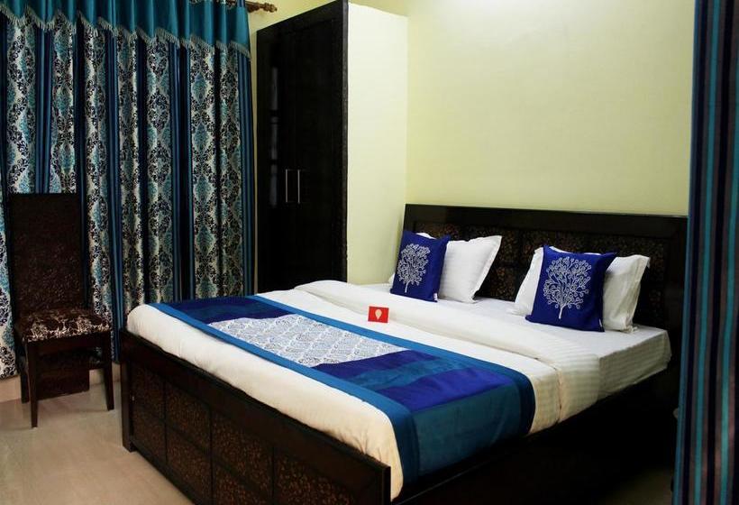 Hotel Oyo Rooms Isbt Graphic Era 3