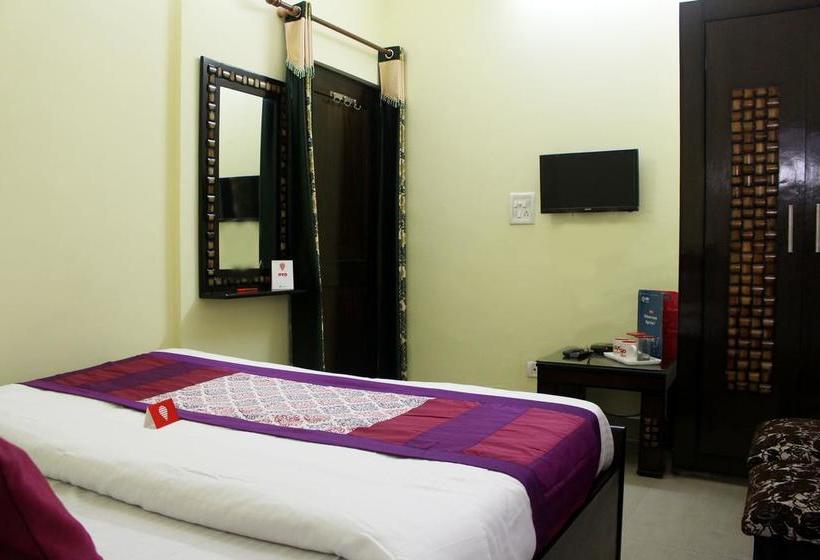 Hotel Oyo Rooms Isbt Graphic Era 5