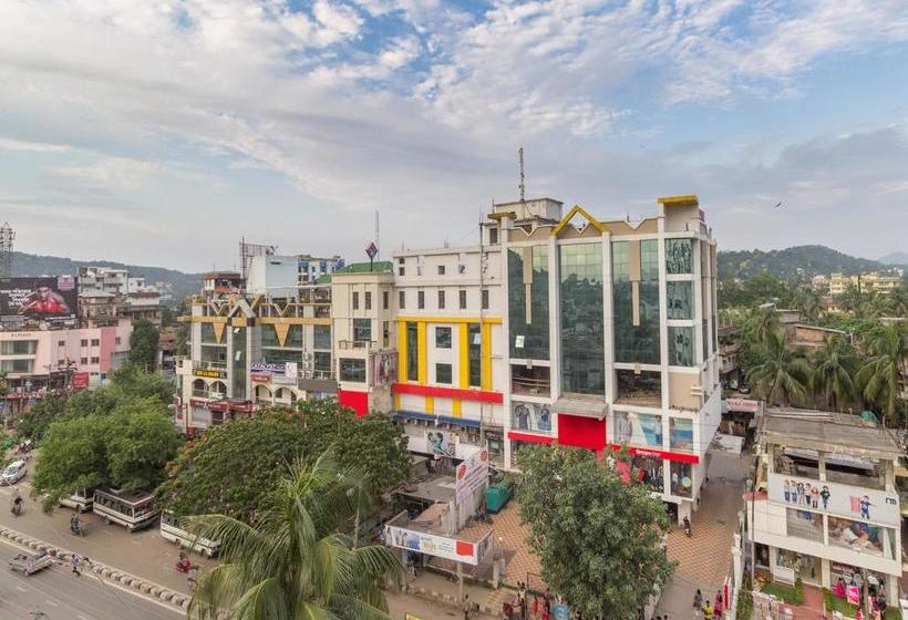 Hotel Oyo Rooms Zoo Road Tiniali 2