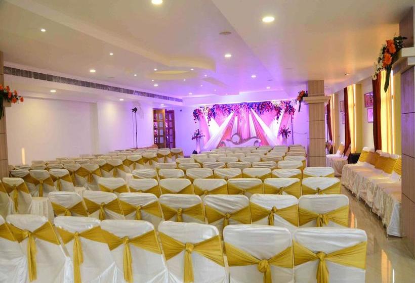 Hotel Oyo Rooms Zoo Road Tiniali 5