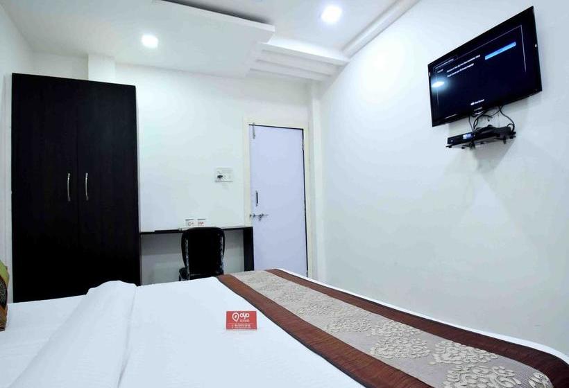 Hotel Oyo Rooms Rajiv Gandhi Circle 16