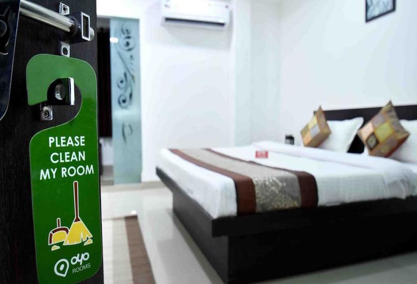 Hotel Oyo Rooms Rajiv Gandhi Circle 18