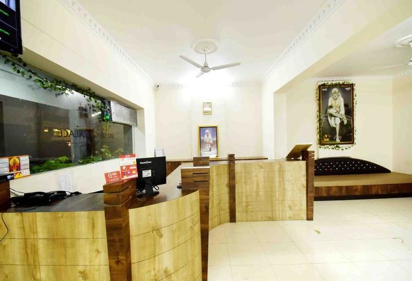 Hotel Oyo Rooms Rajiv Gandhi Circle 4
