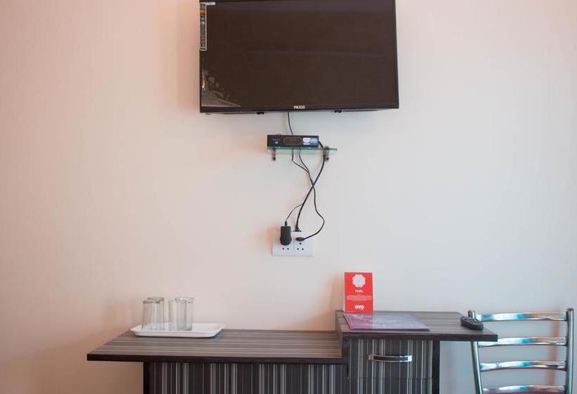 Hotel Oyo Rooms Toy City Greater Noida 11