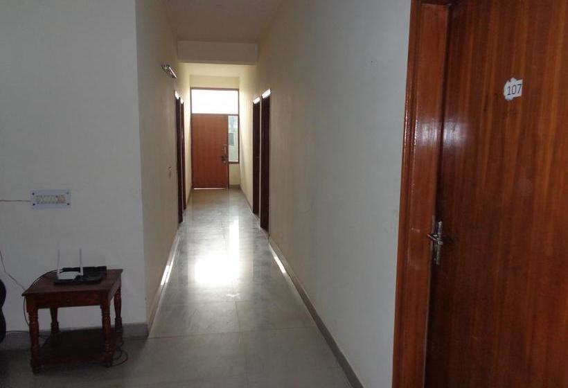 Hotel Akash Palace 15