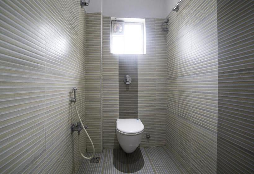 Hotel Oyo Rooms Lingampally Near Bhel 13