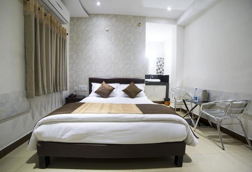 Hotel Oyo Rooms Lingampally Near Bhel 6