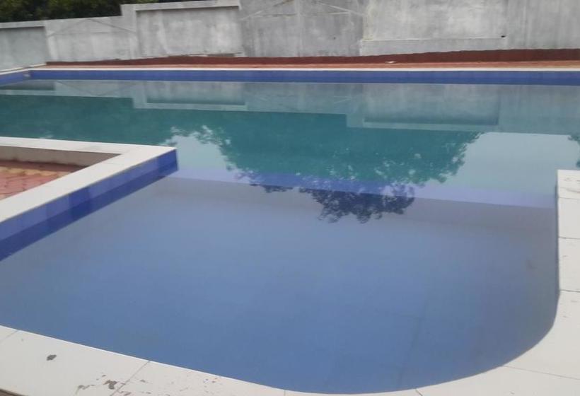 Resort The Gir Garden 14