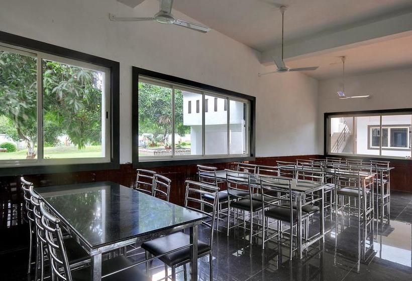 Resort The Gir Garden 16