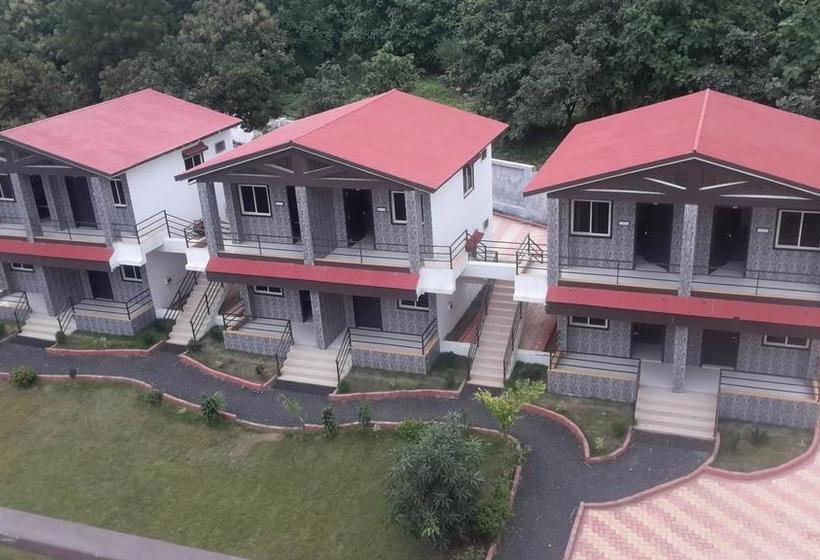 Resort The Gir Garden 20