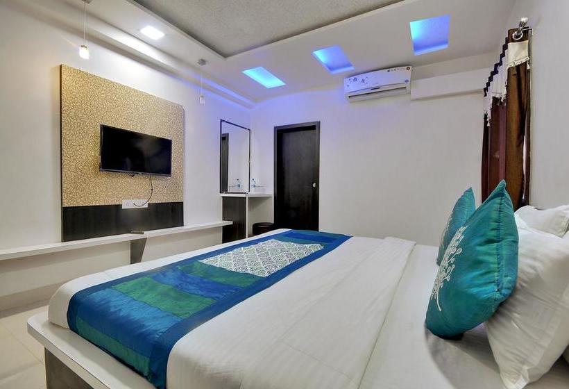 Resort The Gir Garden 6