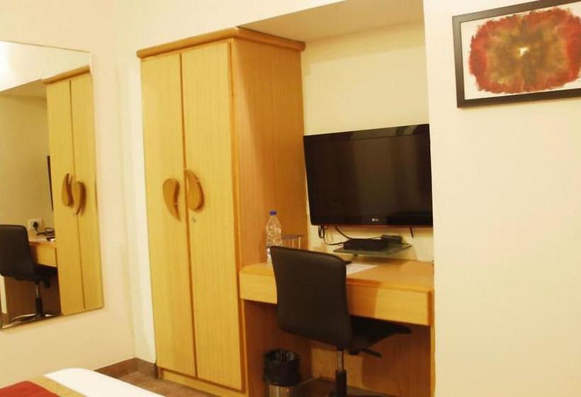 Hotel Classic Luxury Service Apartments 11