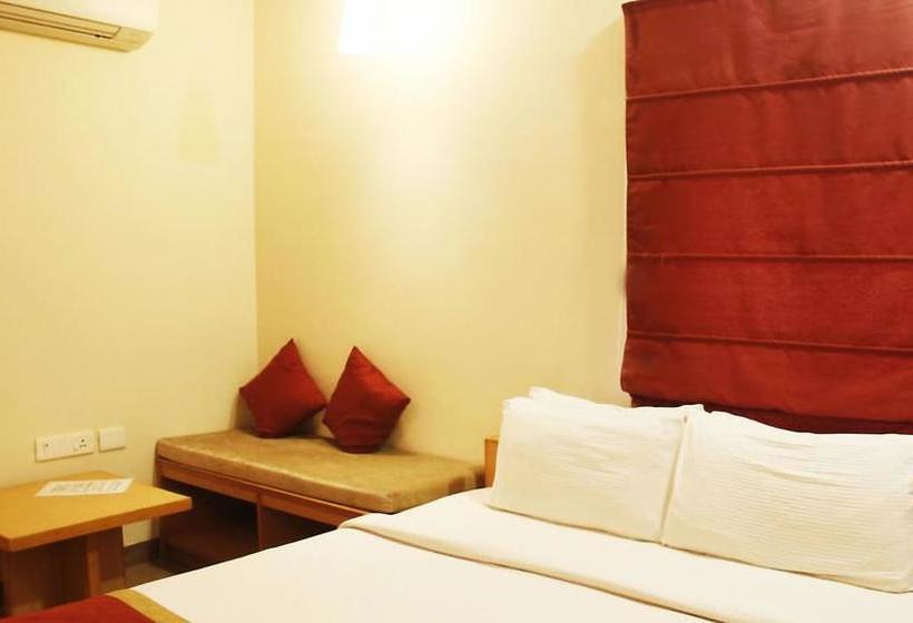 Hotel Classic Luxury Service Apartments 20