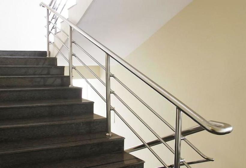 Hotel Classic Luxury Service Apartments 4