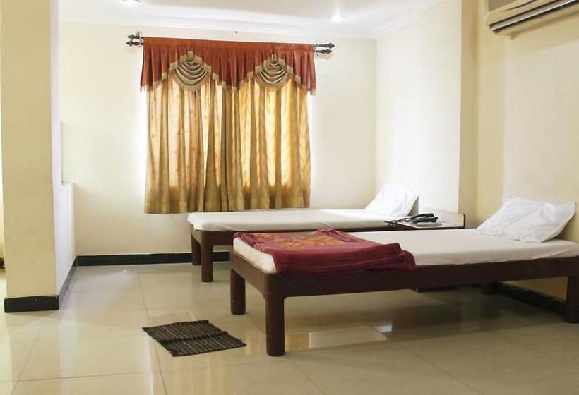 Hotel Anupama 12