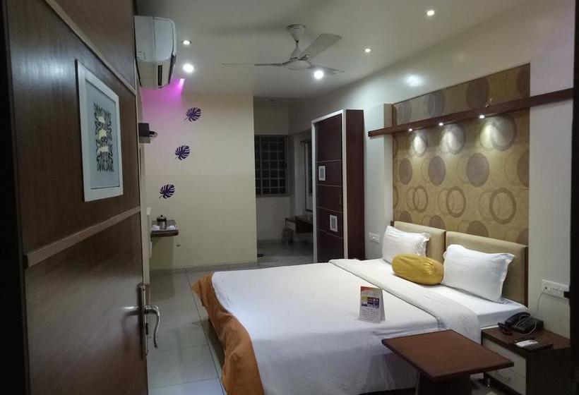 Hotel Kalinga Lake View 1