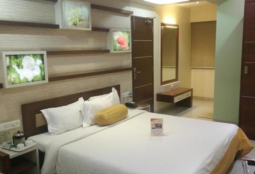 Hotel Kalinga Lake View 10