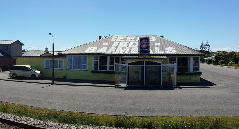 Hotel Pioneer Hokitika South Island