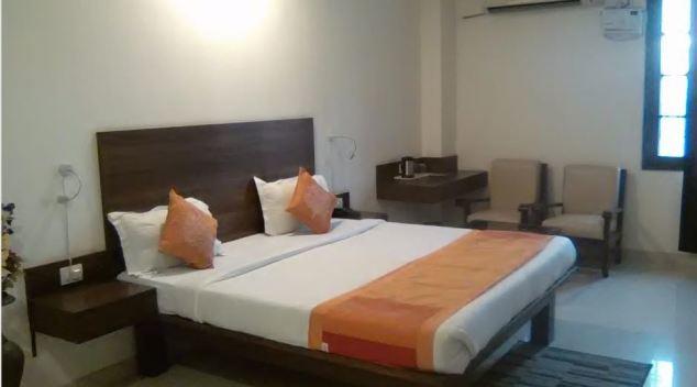 Adebha Hotels Ranjana Heritage 12