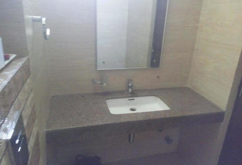 Adebha Hotels Ranjana Heritage 4