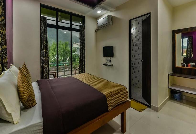Hotel Oyo Escapes Valley View Lonavala 12