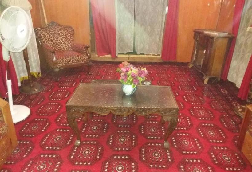 Bed and Breakfast New Pala Palace 10