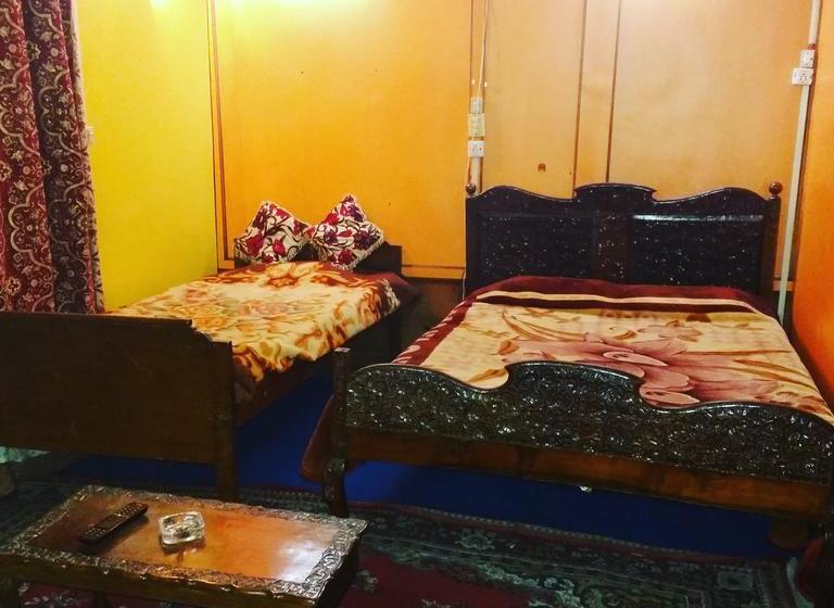 Bed and Breakfast New Pala Palace 11