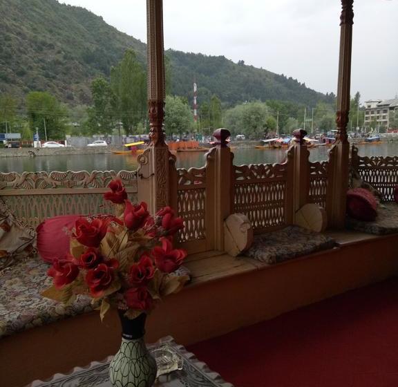 Bed and Breakfast New Pala Palace 13