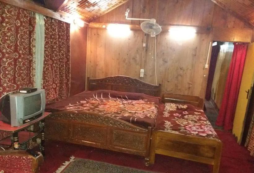 Bed and Breakfast New Pala Palace 5