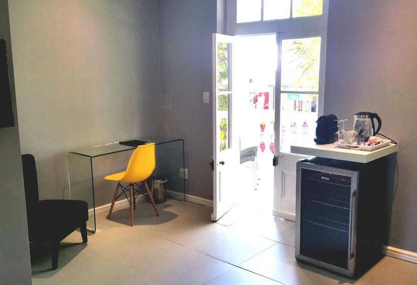 Bed and Breakfast The Vibe Dorp Street 9