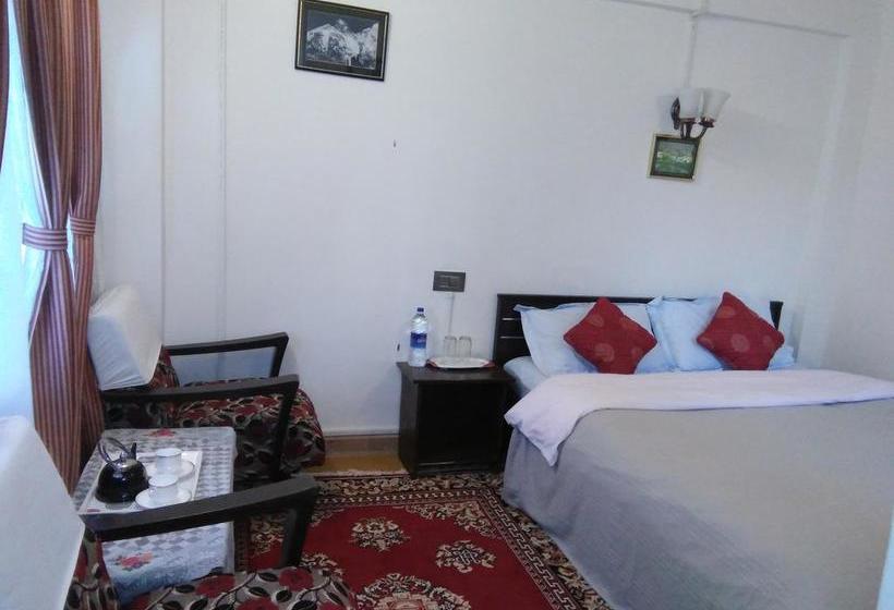 Bed and Breakfast Himalayan Inn 1