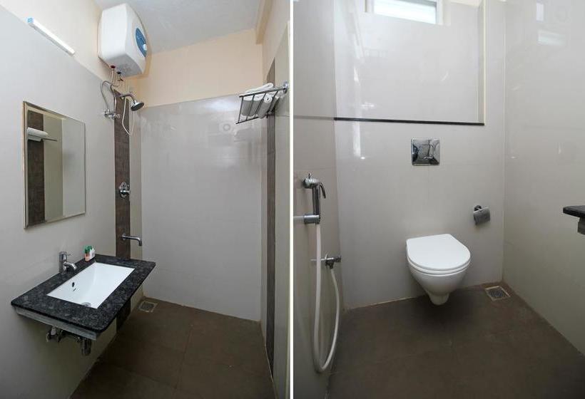 Bed and Breakfast Aadvik Sai Residency 17