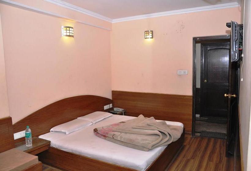 Bed and Breakfast Shimla Holiday Inn 10