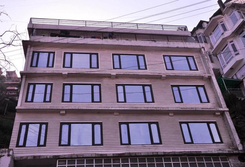 Bed and Breakfast Shimla Holiday Inn 6
