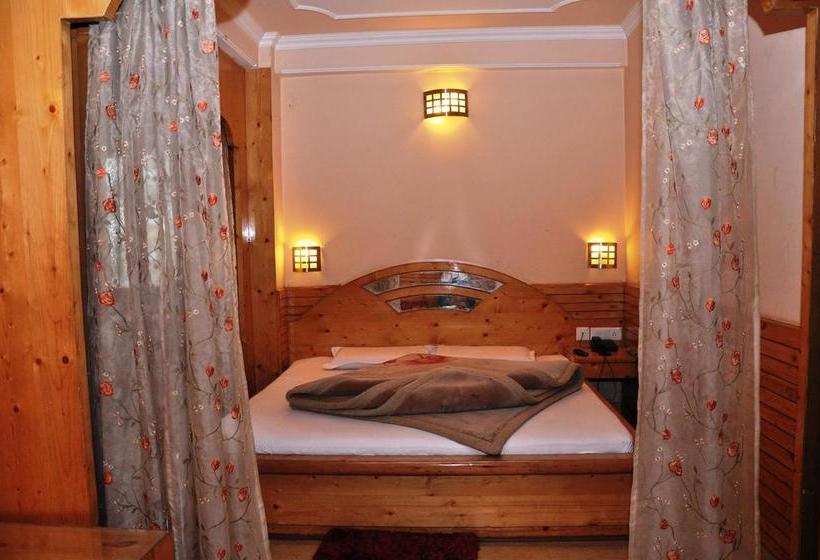 Bed and Breakfast Shimla Holiday Inn 7