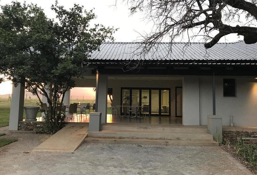 Bed & Breakfast Hamiltons Lodge & Restaurant 16