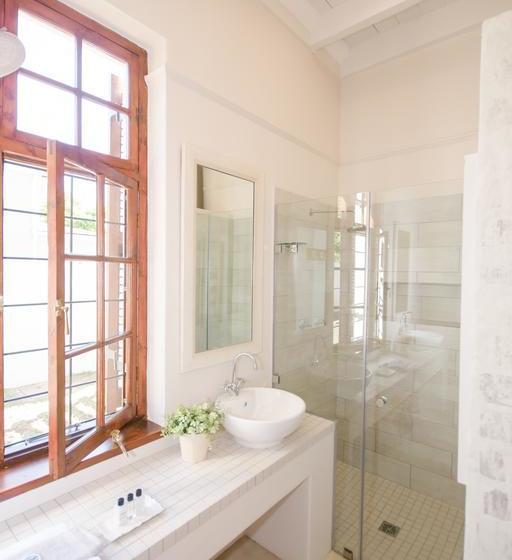 Bed and Breakfast Madeliefie Guest Accommodation 10