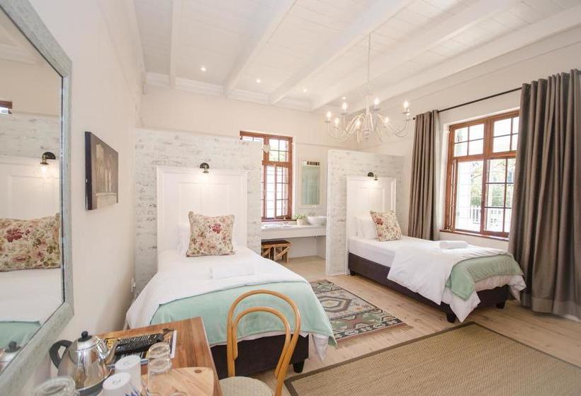 Bed and Breakfast Madeliefie Guest Accommodation 12