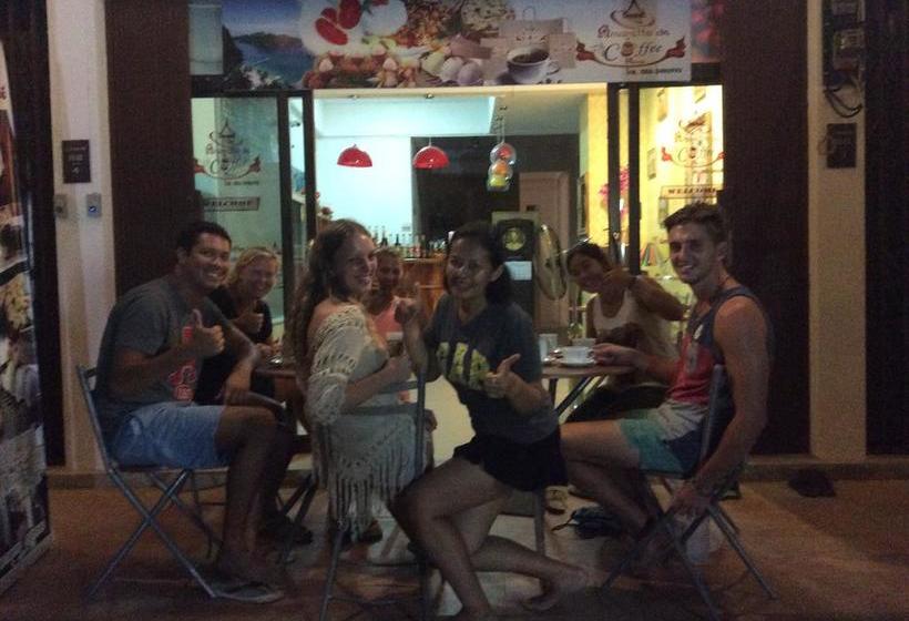 Amaretto Hostel & Amaretto De Coffee Home 15