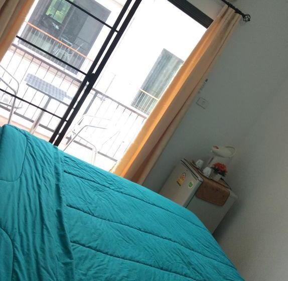 Amaretto Hostel & Amaretto De Coffee Home 18