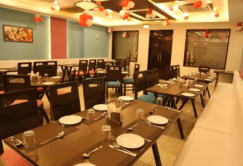 Hotel Shri Nakshatra Excellency 14