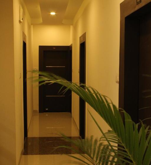 Hotel Madhuram Palace 9