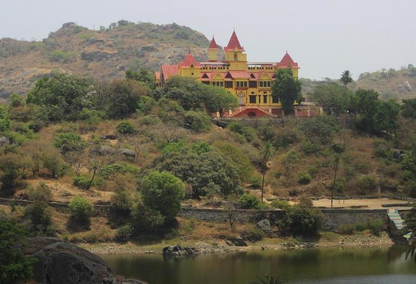 Hotel Golden Berry 7