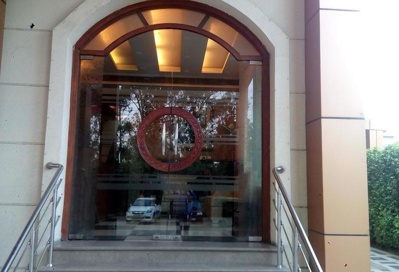 Hotel Kohinoor Palace Sk 1