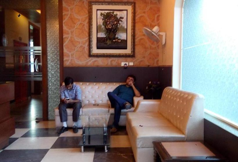 Hotel Kohinoor Palace Sk 2