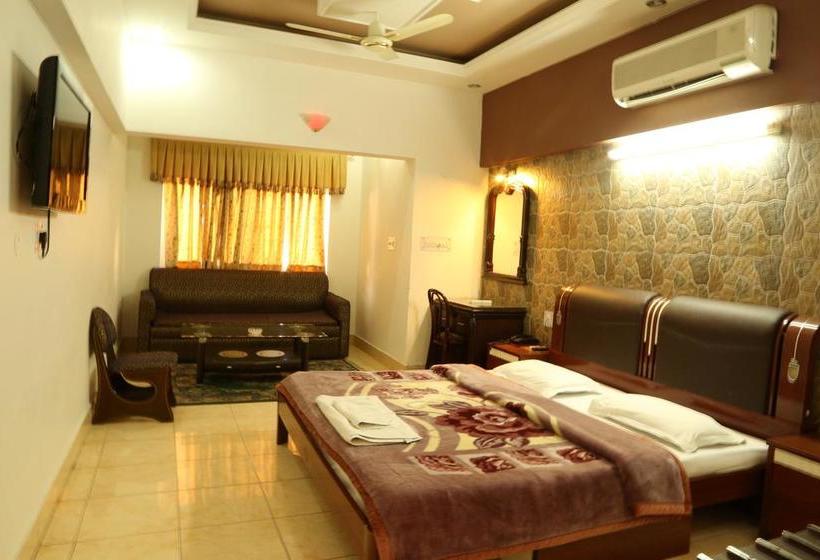 Motel Lalit Palace Dehra Dun