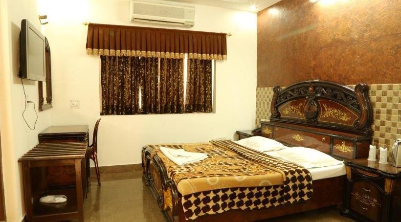 Motel Lalit Palace 4