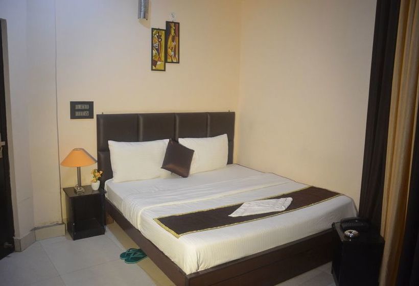 Corbett Hill Resorts 8